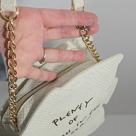 {Betsey Johnson} "Plenty of Fish in the Seas" Crossbody Bag - Picture 9 of 17